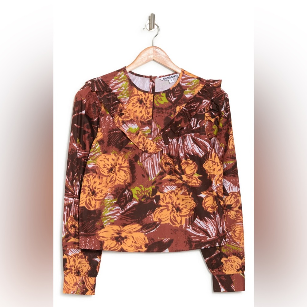 NWT Jayden Floral Print Long Sleeve Ruffle Blouse
WALTER BAKER